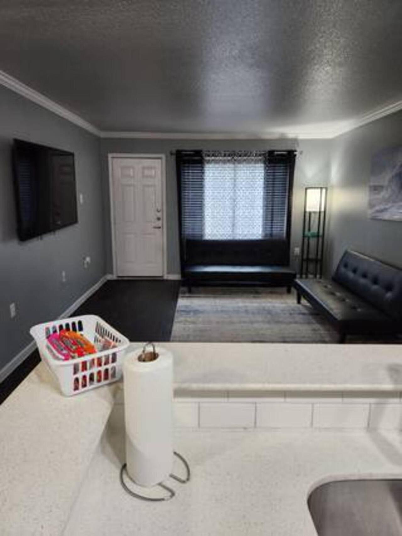 Blue Shark *B501* @ Medical Center 1Br Modern King Apartment With Private Patio Houston Zewnętrze zdjęcie
