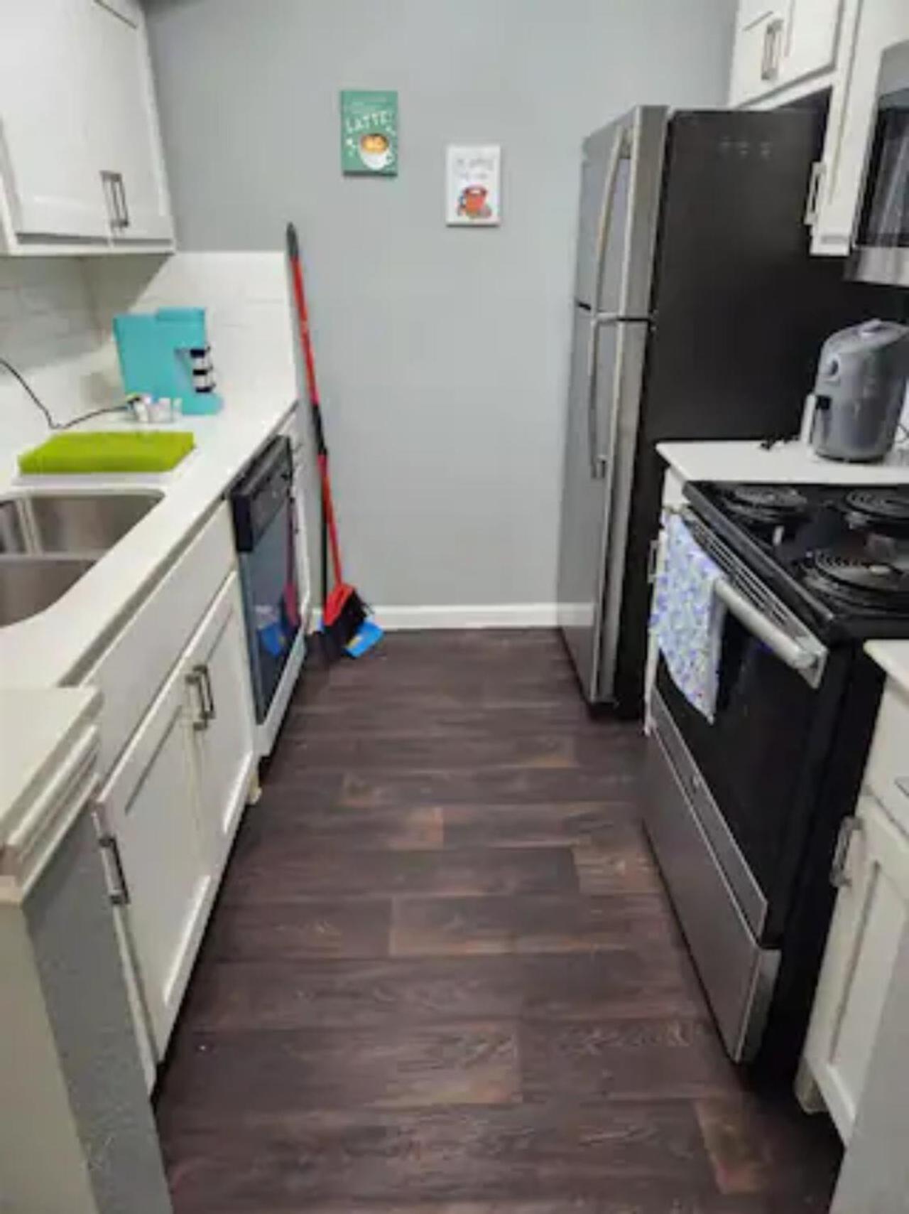 Blue Shark *B501* @ Medical Center 1Br Modern King Apartment With Private Patio Houston Zewnętrze zdjęcie